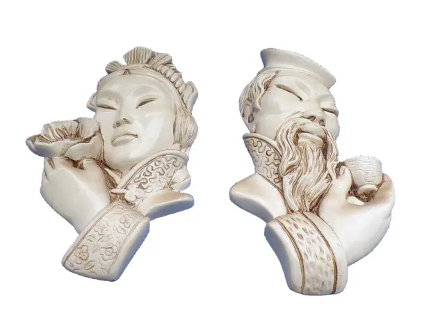 Ancienne paire de statuettes murales chinoises-couple homme/femme-glacis plâtre