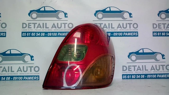 feu arriere toyota corolla 2014 droite main image 0