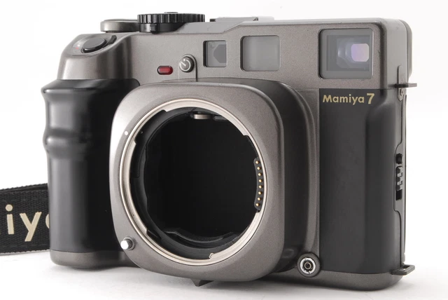 [ EXC + 5] Mamiya 7 Entfernungsmesser 6x7 Medium Format Film Kamera W / Band Aus
