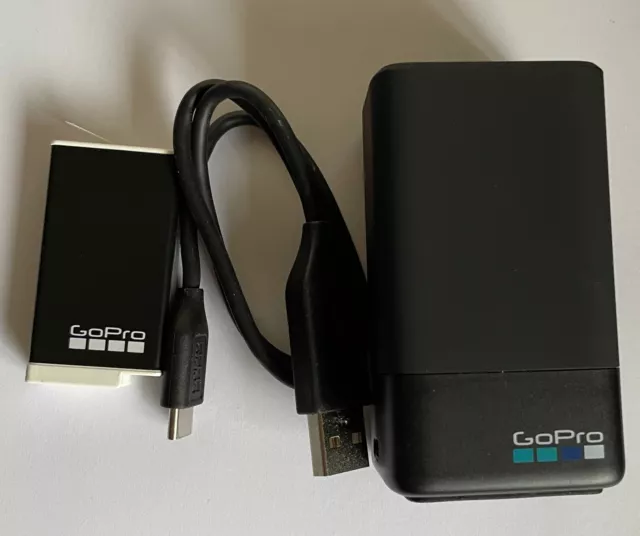 Official GoPro Dual Battery Charger + Enduro Battery for MAX. Unused.