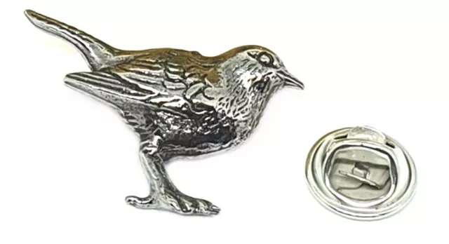 Robin Hand Cast Fine English Pewter Pin Badge Country Life Garden Bird (≈25mm)