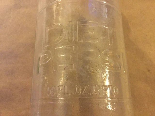 Vintage Rare Empty 16 Fl Oz Glass Diet Pepsi-Cola “Not To Be Refilled” Bottle