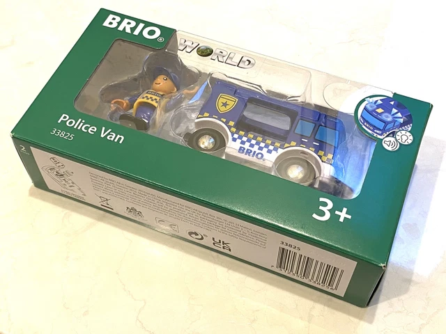 Pin's Chouette : Camion Police Paris 13ème Brigade De Nuit - Zamac
