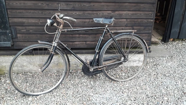 VINTAGE RALEIGH BICYCLE Robin Hood 1950, rod brakes, bike, antique