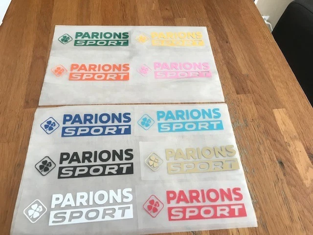UMBRO PATCH FLOCAGE VINYLE - 8.2 CM PAR 5.4 CM