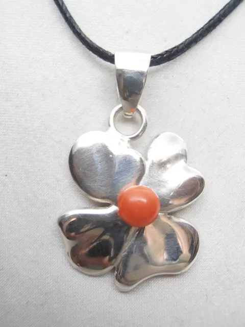 Ciondolo con Fiore in Argento 925 e Corallo Rosso naturale - Pendente Girocollo