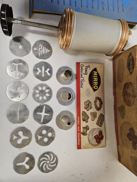 1950's Mirro Aluminum Cooky & Pastry Press W/12 Discs & 3 Tips Vintage cookie.