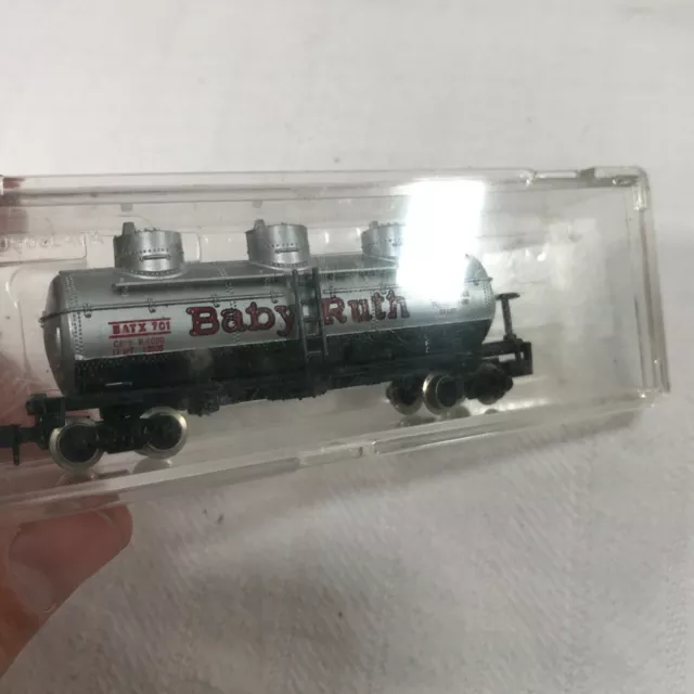 Micro Trains 40' Three Dome Tank Car - Baby Ruth #Gatx 701 N