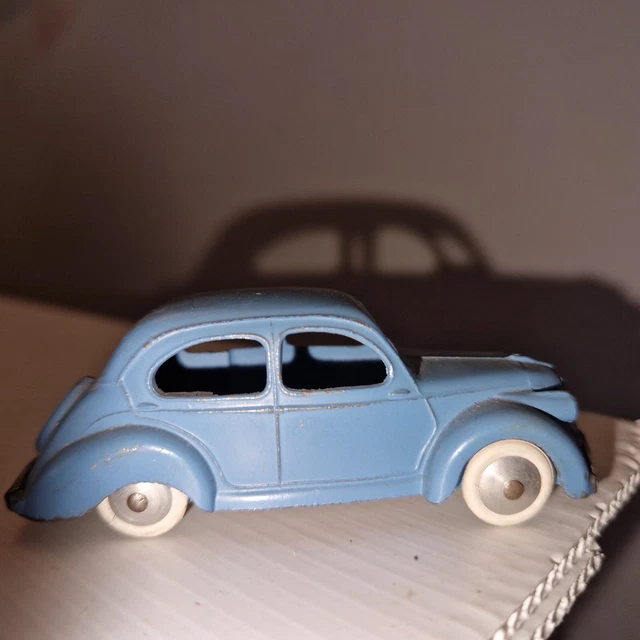 Dyna Panhard CIJ en tole année 50 - Collection