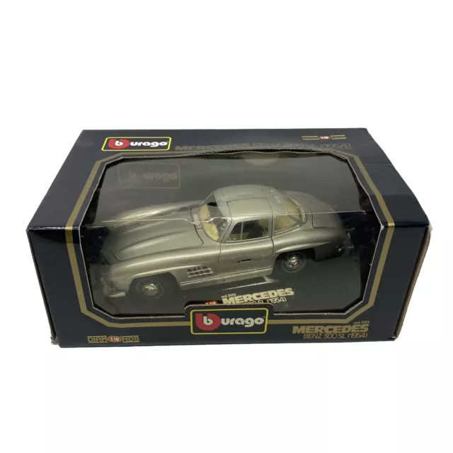 Burago 1/18 Mercedes Benz 300 SL (1954) Modellauto OVP Cod.3013 Silber