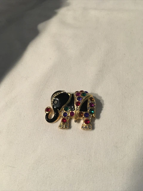 BEAUTIFUL Vintage LARGE ENAMEL And MULTI-COLORED Rhinestone ELEPHANT PIN