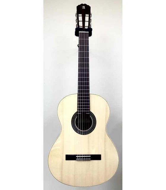 Guitare Classique Alhambra 2CA Epicéa Massif Naturel Brillant