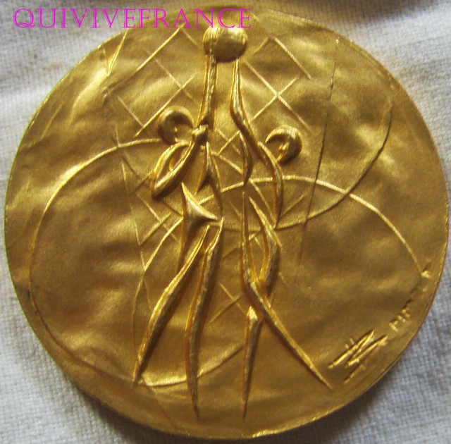 Pendentif Médaille Sportive - Basket - Coupe Ile De France 1948