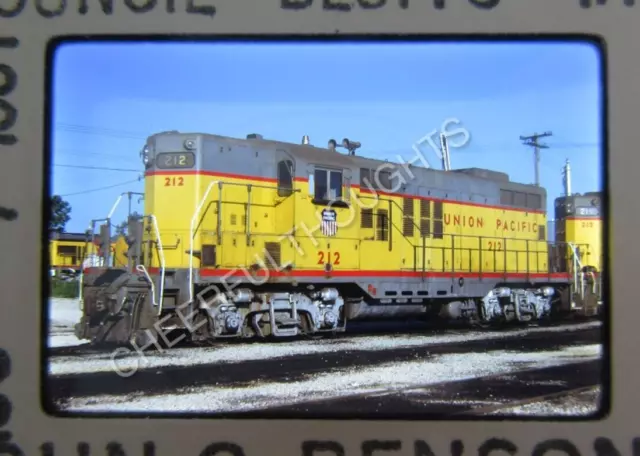 Original '81 Kodachrome Slide UP Union Pacific 212 GP9 Council Bluffs, IA  36J45