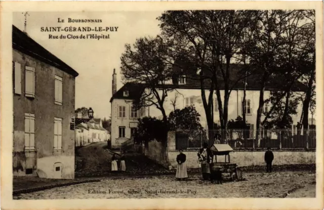 CPA AK St-GERAND-le-PUY Rue du Clos de l'Hopital (683431)