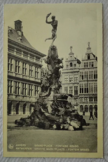 CPA " ANVERS - Grand'Place - Fontaine Brabo
