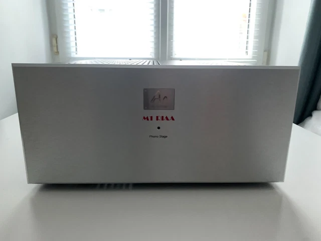 Audio Note M1 Riaa AUDIO NOTE M1 RIAA tube pre amplifier. Very well preserved/great ...