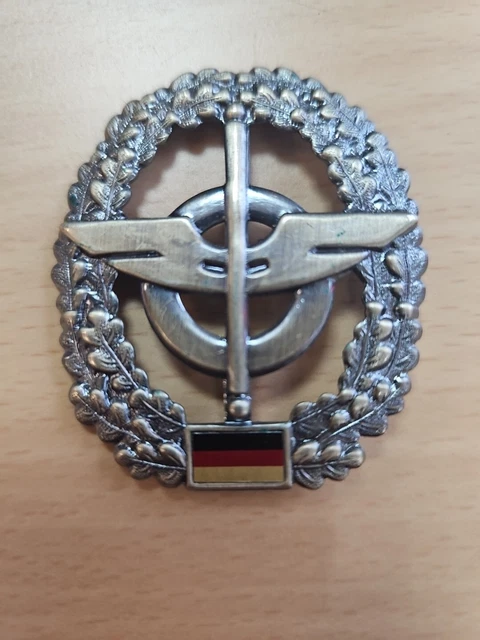 A.Blöchl Bundeswehr Barettabzeichen - Original BW Metallabzeichen 5,5x4,5cm