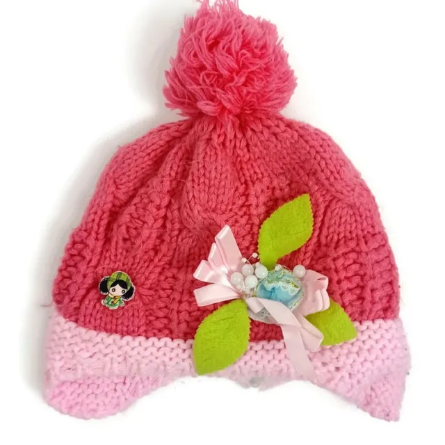 Vintage Knit Toboggan Winter Hat Kids OS  -Floral & Little Girl Pin **SMALL PULL
