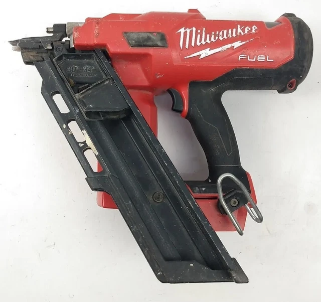 Milwaukee 2745-20 BROKEN M18 FUEL 30 Degree Framing Cordless Nailer BROKEN