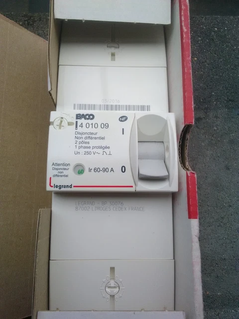Disjoncteur Legrand 401015 – Non Différentiel 30-60A Non Sélectif – Neuf