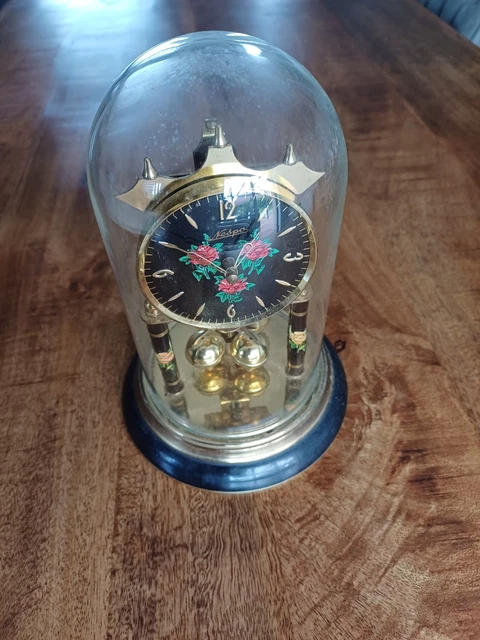 Pendule 400 jours à quartz, pendule à balancier rotatif, horloge 400 Pendule 400 jours à quartz, pendule à balancier rotatif, horloge 400