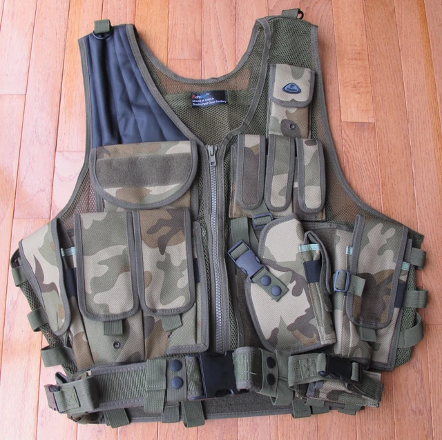 LAW ENFORCEMENT DELUXE Tactical Vest with Holster, Pouches, Utility