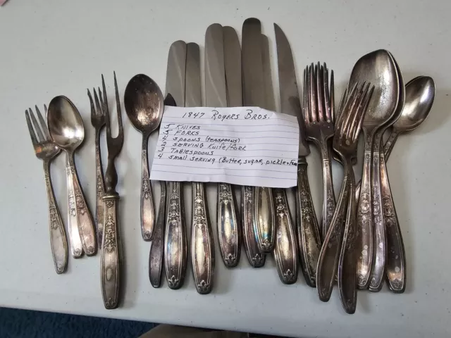 23 Pcs Vtg Silverware/ Flatware Rogers Bros 1847 Community Plate Lot Mixed Sets