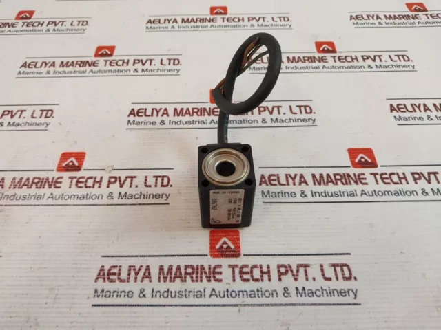 Burkert 0211 A 00,0 Nbr 00 Solenoid Valve Control 230v 50-60hz 8w