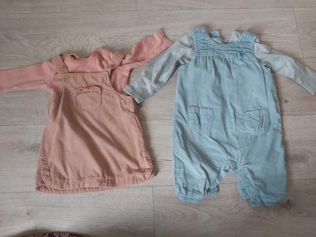 Pacchetto di vestiti enormi bambina 0-3 mesi 30 articoli inc SUCCESSIVO, bambino Disney #1 2