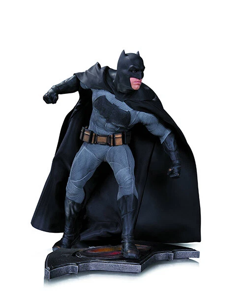 Batman VS Superman Dawn of Justice 12 Inch Statue Figure - Batman Batman VS Superman Dawn of Justice 12 Inch Statue Figure - Batman