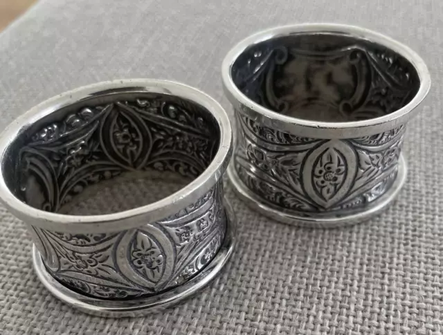 A pair of UK Sterling silver napkin rings antique 33g