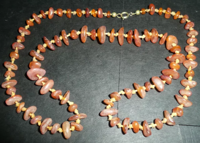 Rare ancien collier vintage en perles d'ambre
