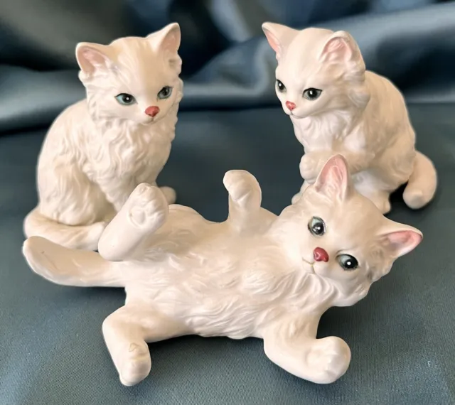 Set 3 Lefton Vintage White Cat Kitten Persian Blue Eyes 1513 Porcelain Figurines