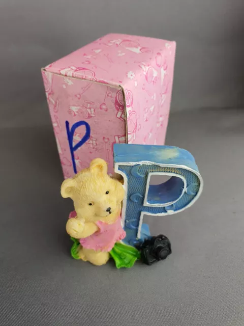 Lettere alfabetiche ""P"" - orsacchiotti in porcellana - colorati - 2,5" - nuovi - gratis P&P