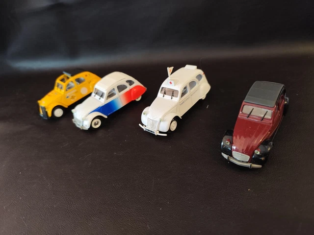 Voiture miniature Norev Hachette 2CV 6 St Valentin 1/43 BOITE Collection A2