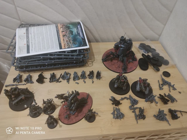 Figurine - Games Workshop - Warhammer AoS - Stormcast Eternals - Chevalier-Judicator - 17 pièces