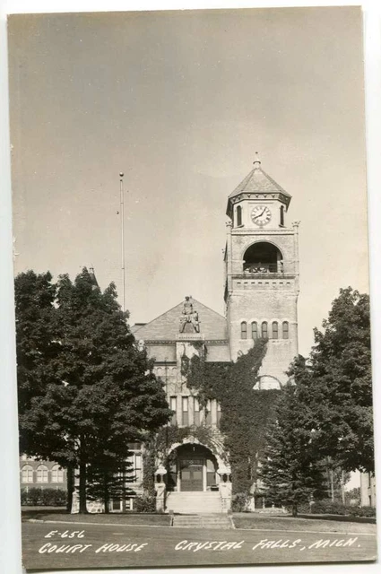 RPPC Iron County Court House, Crystal Falls MI Michigan 1940s