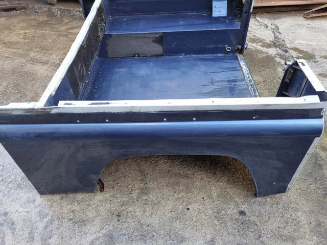 Land Rover 90 Rear Shell LAND ROVER DEFENDER 90 TD5 Rear Back Body £1,500.00 - PicClick UK