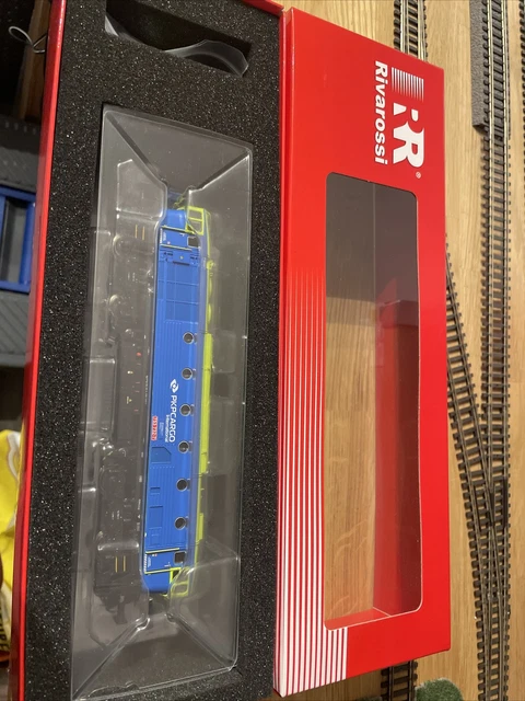 Rivarossi HR 2864S DCC SOUND HO Gauge PKP Cargo