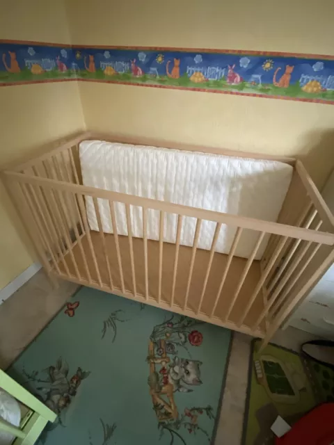 lit bébé avec matelas