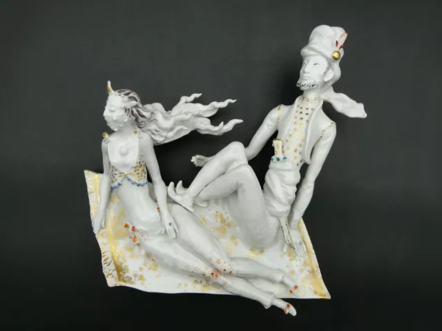 Meissen Figur Porzellan Peter Strang fliegender Teppich 1001 Nacht Heinz Werner