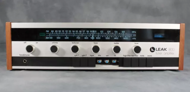 Vintage 1970s Leak 1800 Stereo Amplifier & FM/AM Tuner Receiver Teak & Chrome
