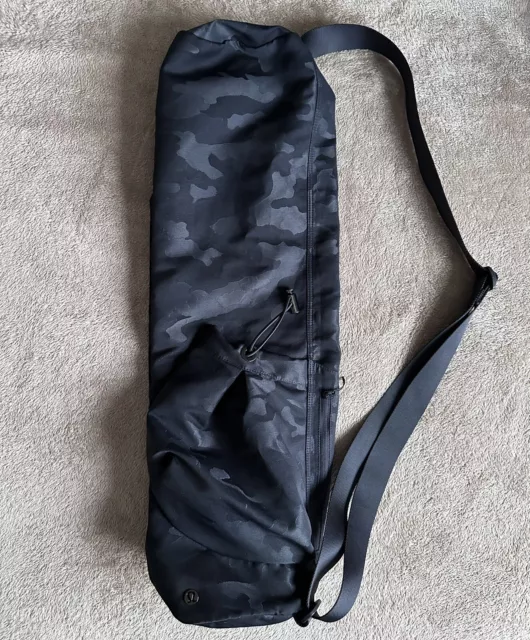 MINT Lululemon Om Travel Gym Yoga Tote duffle Bag Black