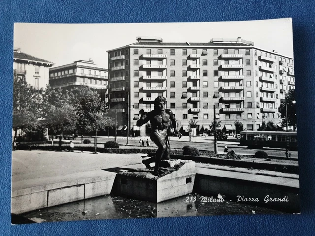 Cartolina Viaggiata Milano Piazza Grandi con Tram 12 Settembre 1955