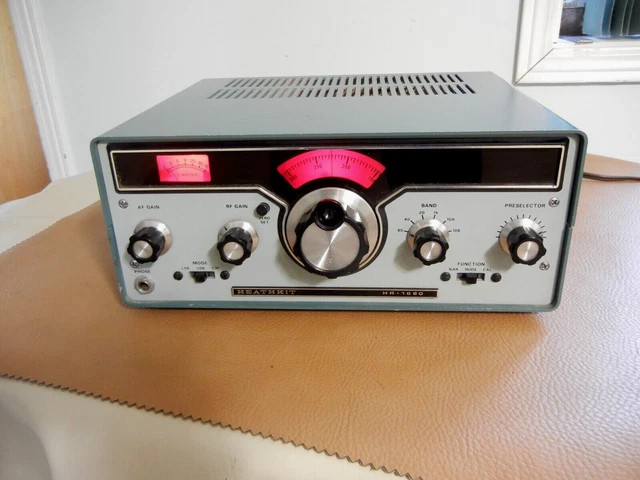 Heathkit Ham Radio Receiver Hr-1680 Ssb/Cw 80-10 Meter Used - Exc. Tested Heathkit Ham Radio Receiver Hr-1680 Ssb/Cw 80-10 Meter Used - Exc. Tested