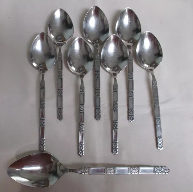 Oneida/ Community Stainless Flatware- Madrid No Black- 7 Soup & 1 Serving Spoons