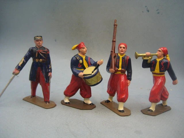 Plomb creux HR L'Armée d'Afrique Zouaves avec clairon et fusil - 62mm Plomb creux HR L'Armée d'Afrique Zouaves avec clairon et fusil - 62mm