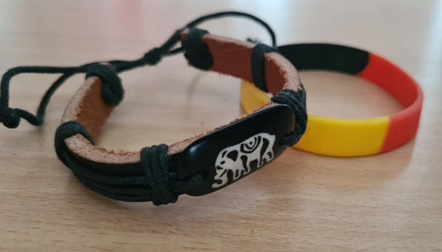 Leder Armband Urlaub braun schwarz Elefant + 2x Fußball Gummiband Deutschland