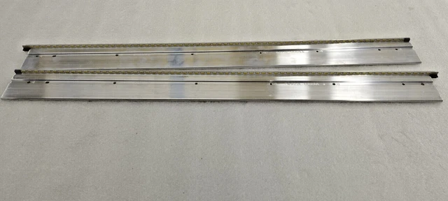 KIT 2 BARRES LED 6922L-0017A 6922L-0018A Pour LG 47LS5600 EUR 39,00 - FR